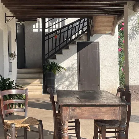 Ai Bonde Guest house
