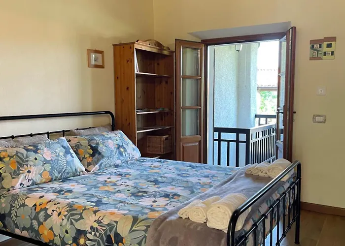 Ai Bonde Πανσιόν Ome