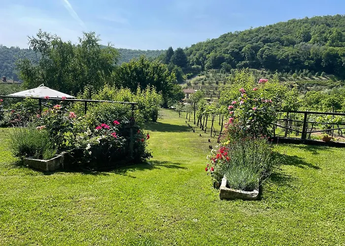 Ai Bonde Πανσιόν