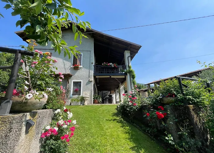 Πανσιόν Ai Bonde 3*