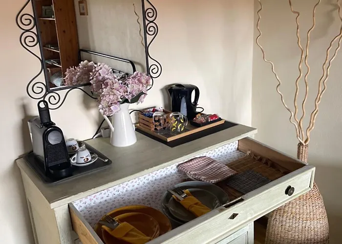 Ai Bonde Πανσιόν Ome